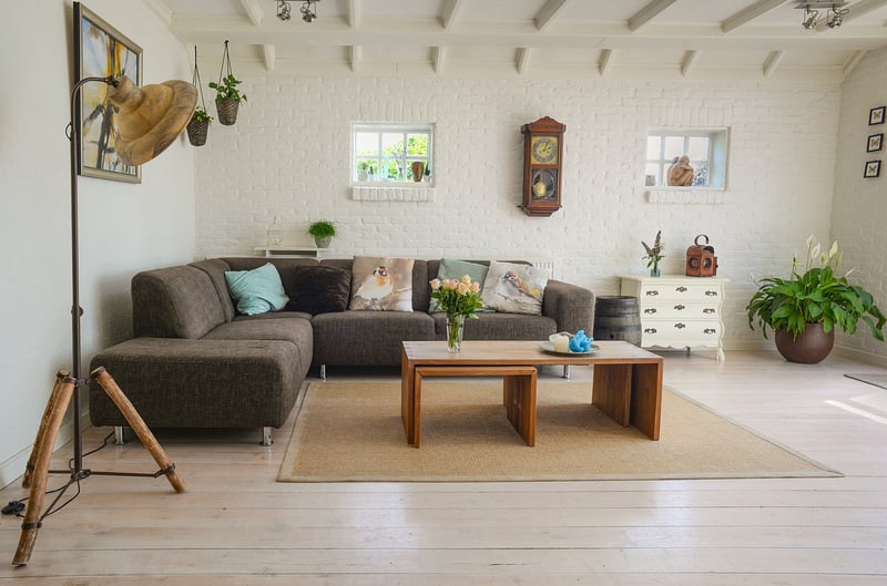 Thrifty Home Decor